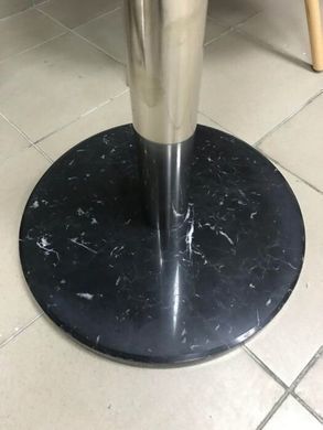 Стол обеденный CYRYL Halmar 80х74 реальная фотография