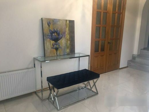 Консоль HILTON C Signal 40x120 жива фотографія