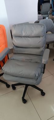 Офісне крісло DRACO Intarsio Сірий жива фотографія